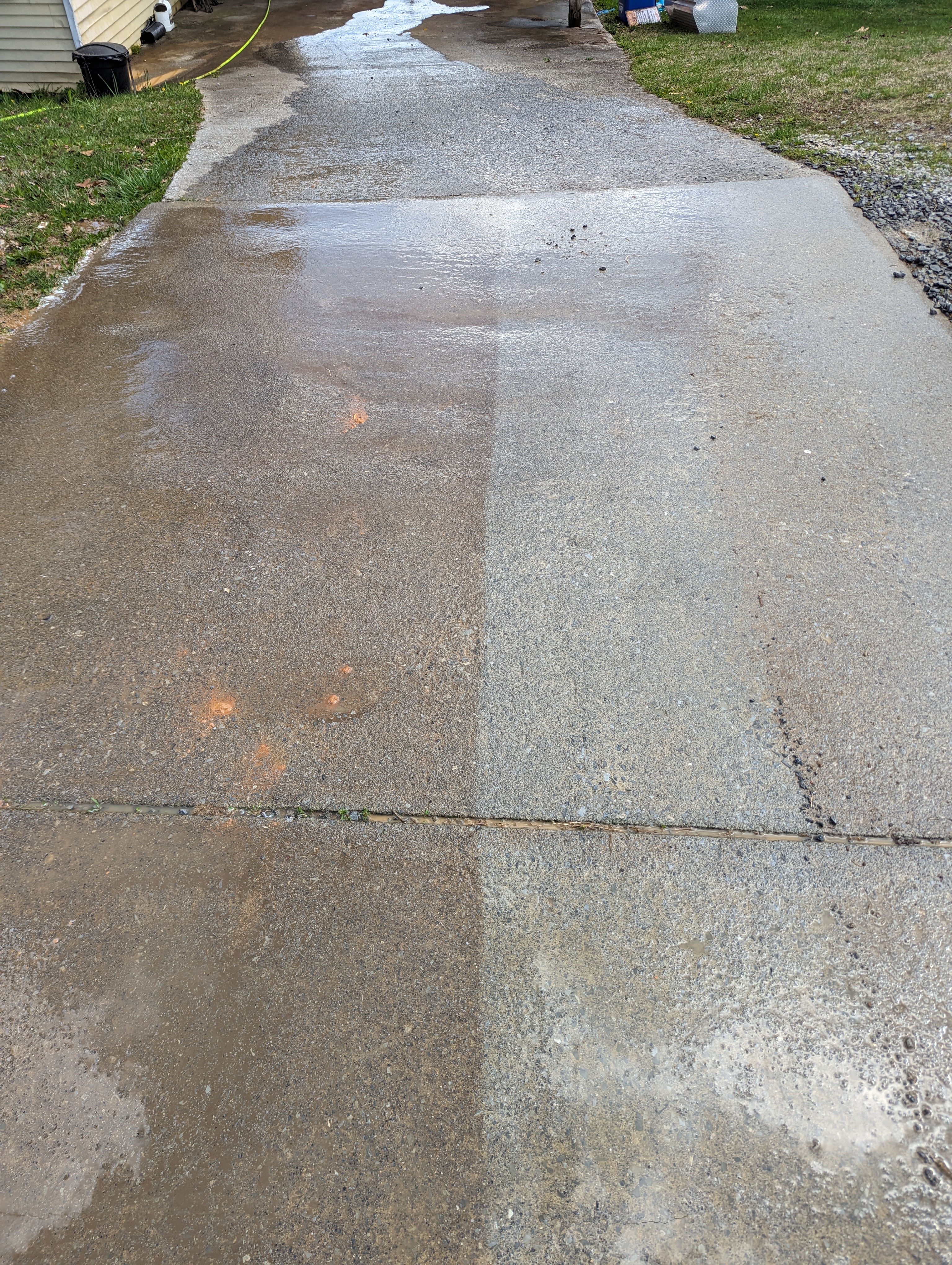 Excellent driveway cleaning in Maryville TN